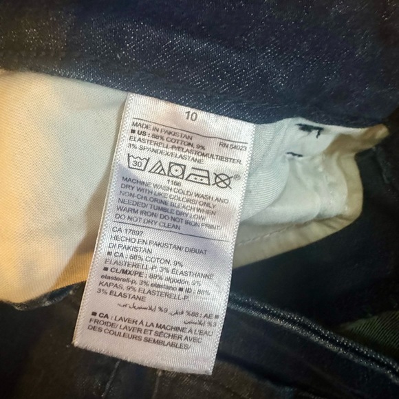 Old Navy Rockstar Super-stretch Jeans - Picture 4 of 11